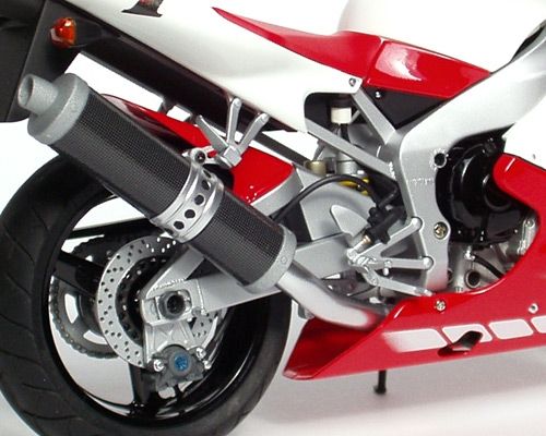 Tamiya 1:12 - Yamaha YZF-R1 (14073)