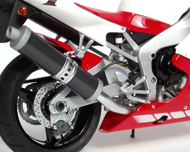 Hovedbilde Tamiya 1:12 - Yamaha YZF-R1 (14073)