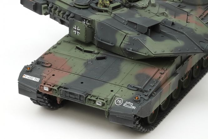 Hovedbilde Tamiya 1:35 - German Main Battle Tank Leopard 2 ...