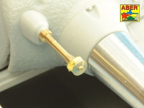 Armament for T10 Heavy Tank 1x122 mm D-25TA, 1x12,7 cm Coaxial DShK