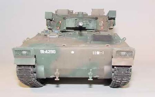 Trumpeter 1:35 -  JGSDF Type 89 IFV 00325