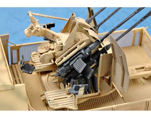 Trumpeter 1:35 - German 2cm Flakvierling 38 auf Selbstfahrlafette (Sd.Kfz.7/1 Late Version) 01524 