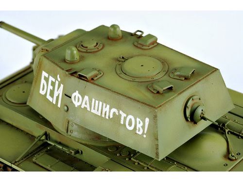 Trumpeter 1:35 - Russian KV-1 model 1941 00356 