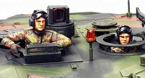 Tamiya 1:35 - 35271 Leopard 2 A6 Main Battle Tank