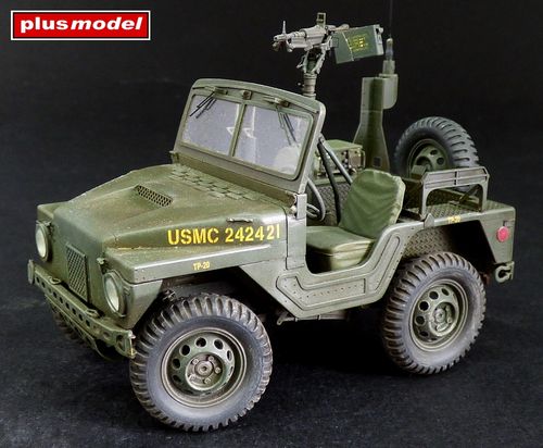 Plus Model 1:35 - M422 Command car 312 