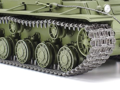 Tamiya 1:35 - Russian Heavy Tank KV-1 Model 1941, Early Production (35372)
