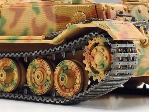 Tamiya 1:48 - German Heavy Tank Destroyer Elefant (32589)