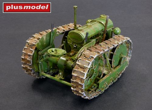 Plus Model 1:35 - Fordson N Roadless crawler 586 