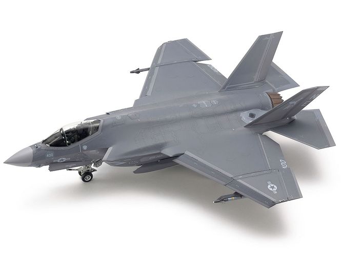 Main Image Tamiya 1:48 - Lockheed Martin F-35C Lightning II