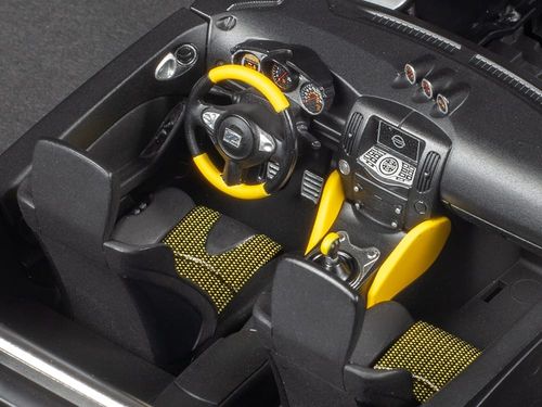 Tamiya 1:24 - Nissan 370 Z Heritage Edition (24348)