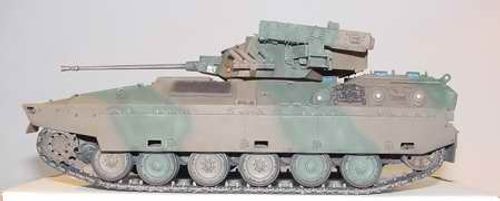 Trumpeter 1:35 -  JGSDF Type 89 IFV 00325