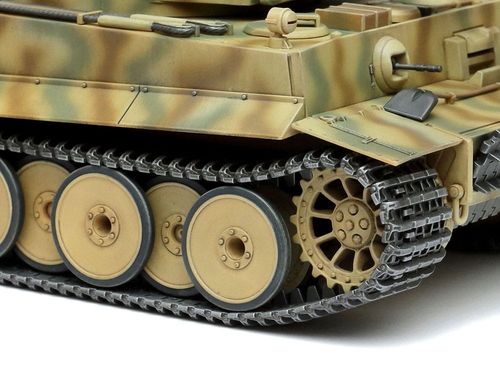 Tamiya 1:48 - German Heavy Tank Tiger I Early Production (Eastern Front) (32603)