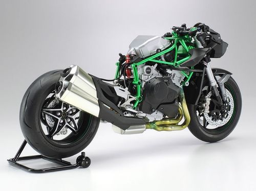 Tamiya 1:12 - Kawasaki Ninja H2 Carbon (14136)