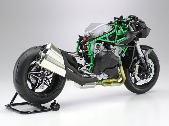 Hovedbilde Tamiya 1:12 - Kawasaki Ninja H2 Carbon (14136)