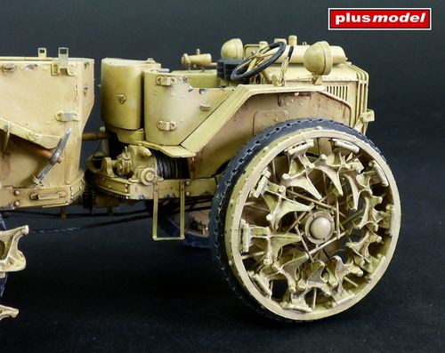 Plus Model 1:35 - Gun tractor Pavesi P4-100 model 30A 449