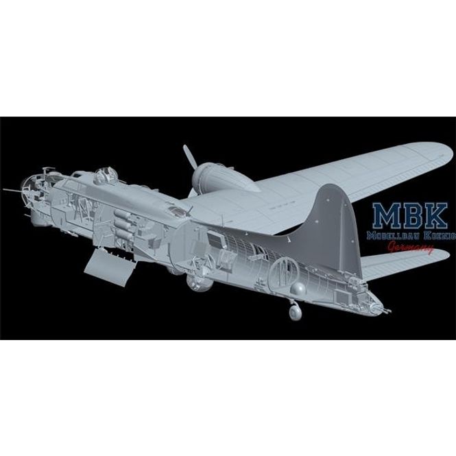 Hovedbilde HK Models 1:48 - Boeing B-17G Flying Fortress - ...
